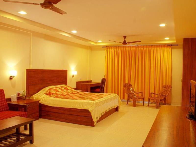 Уттан: Golden Toff Resort