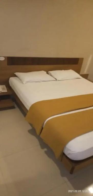 Ширди: Hotel Sai Palace Budget