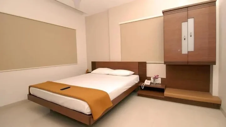 Ширди: Hotel Sai Palace Budget
