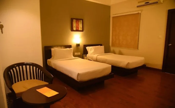 Наинитал: Lemon Park Hotel And Spa
