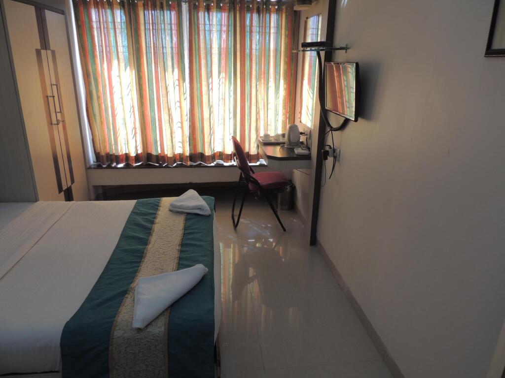 Мумбаи: Hotel White Field