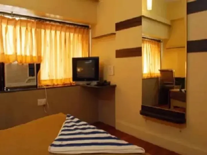 Мумбаи: Hotel Golden Palace