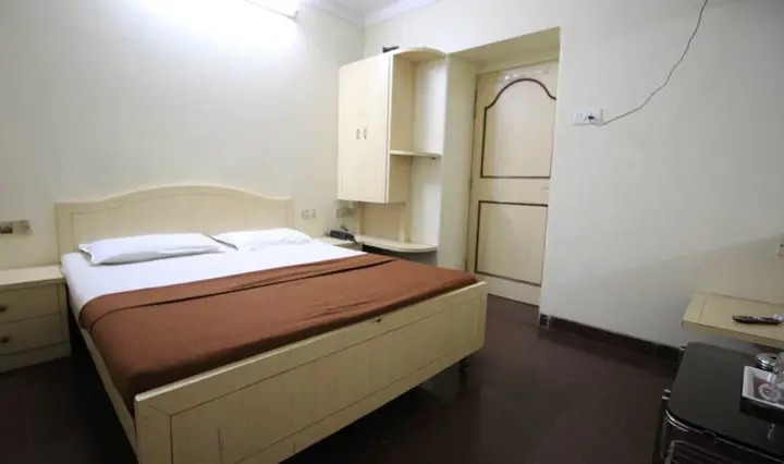 Мумбаи: Hotel Hira Palace