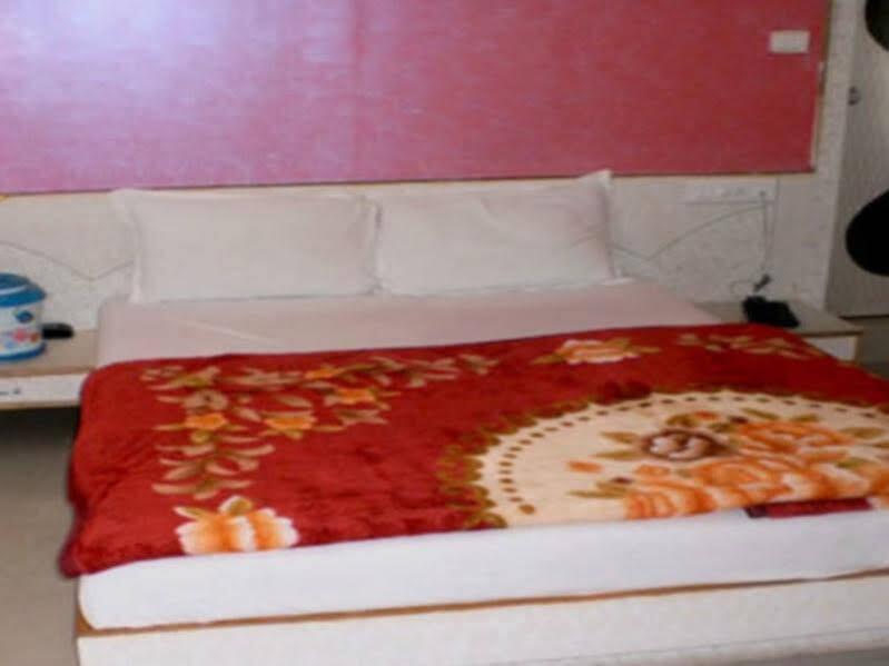 Ахмедабад: Hotel Angan Residency