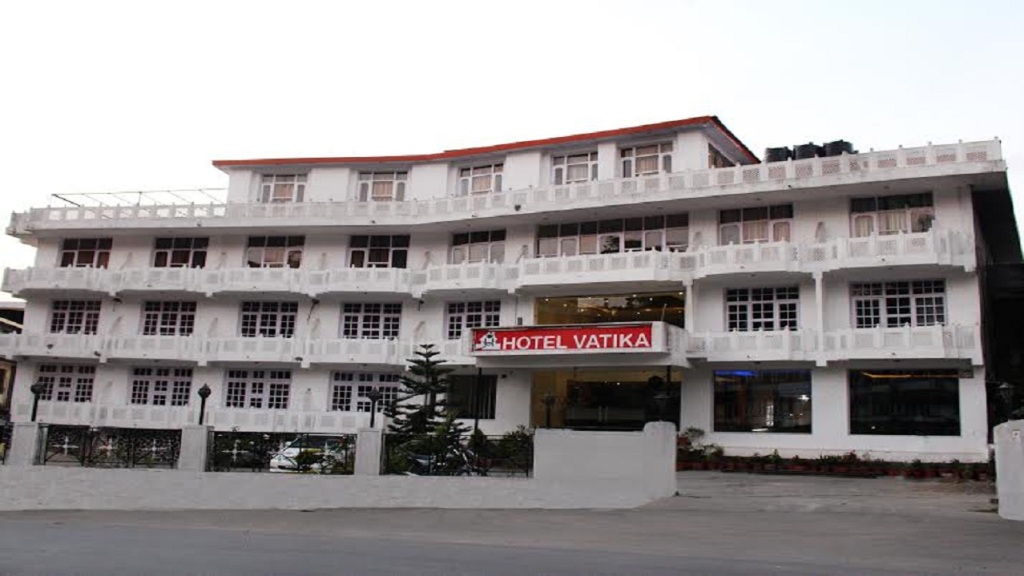 Кангра: Hotel Vatika