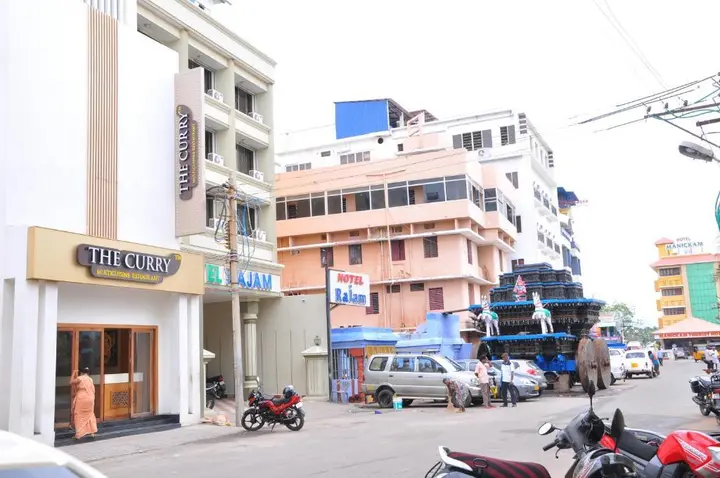 Eraniel: Hotel Rajam
