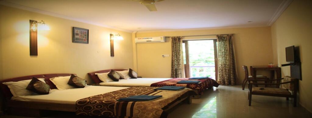 Калангут: Dona Julia Beach Resort
