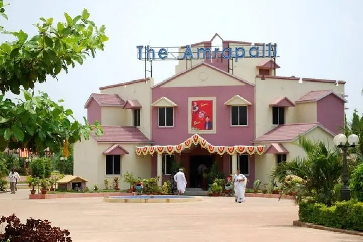 Бхубанешвар: The Amrapalli Resort