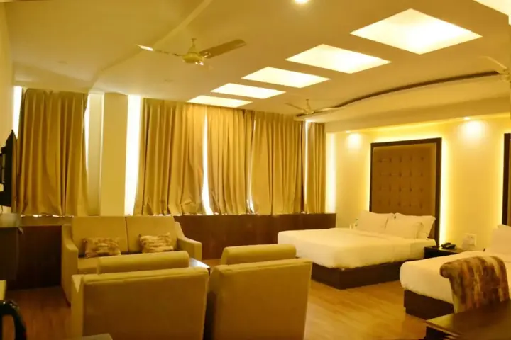 Ришикеш: Hotel Vasundhara Palace Rishikesh