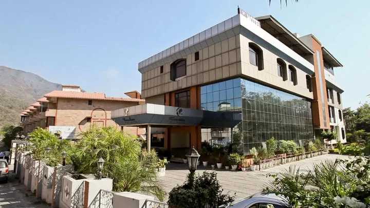 Ришикеш: Hotel Vasundhara Palace Rishikesh
