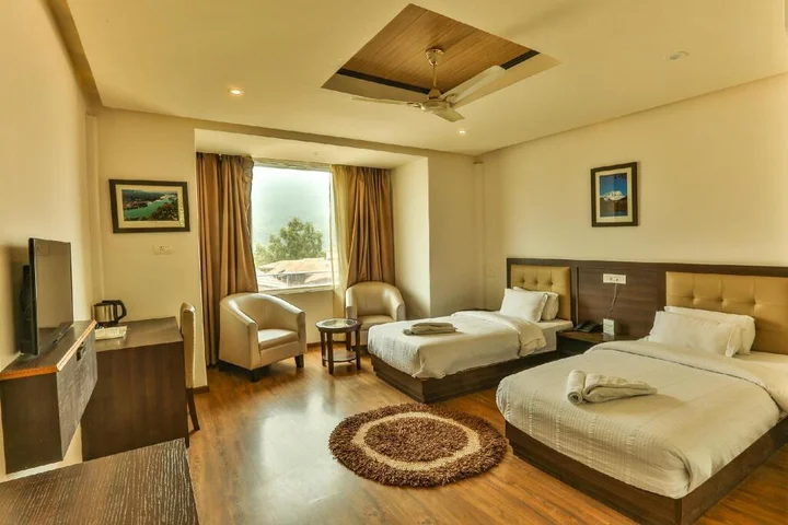 Ришикеш: Hotel Vasundhara Palace Rishikesh