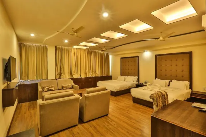 Ришикеш: Hotel Vasundhara Palace Rishikesh