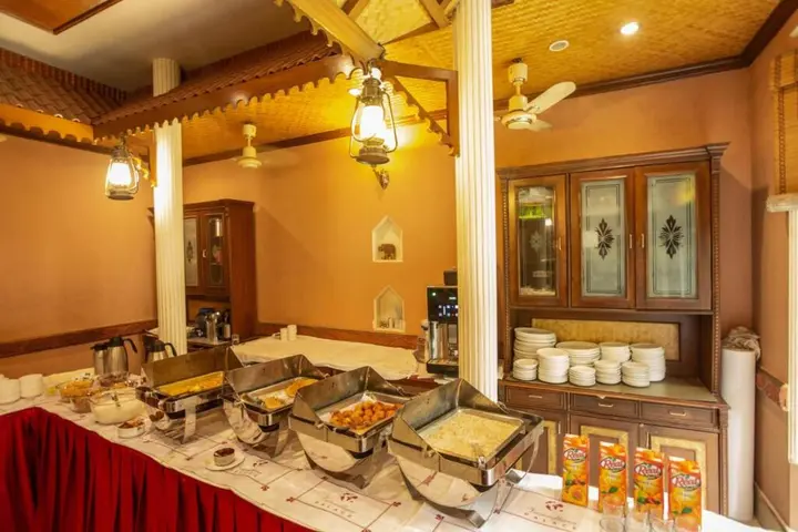 Ришикеш: Hotel Vasundhara Palace Rishikesh