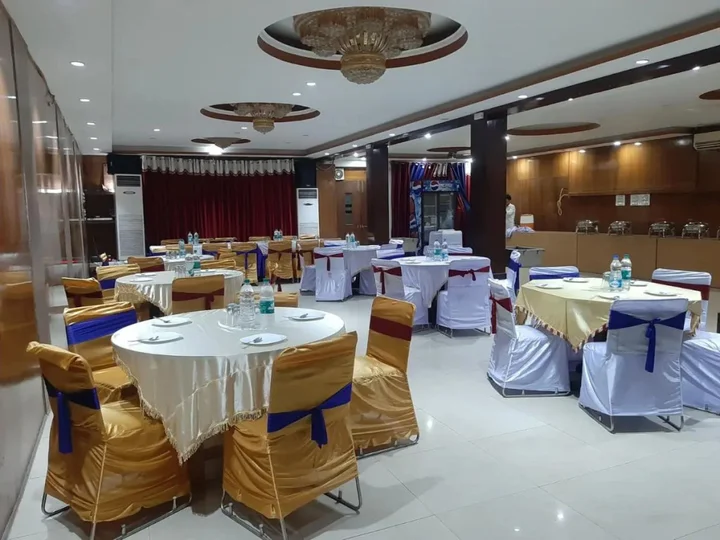 Rohtak: Prem Plaza