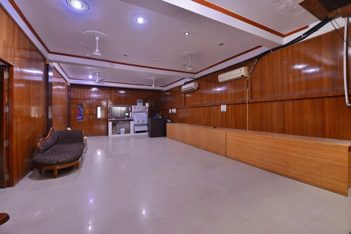 Rohtak: Prem Plaza