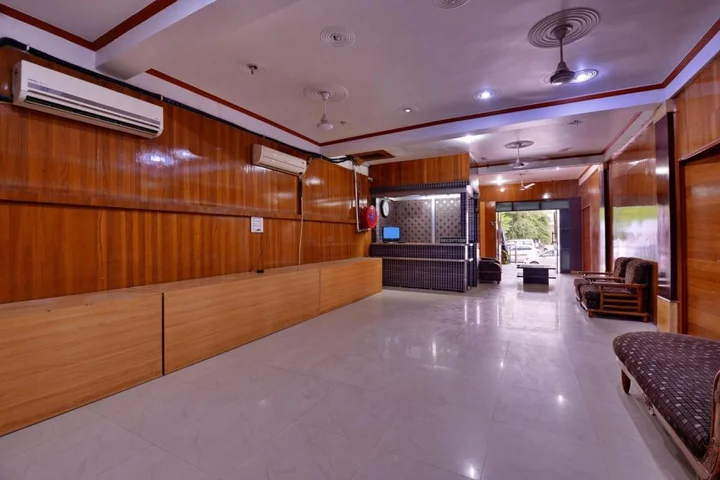 Rohtak: Prem Plaza