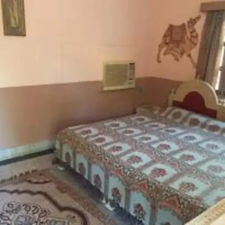 Садри: Roopam Resort