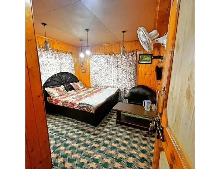 Шринагар: Hotel Ocean Resort