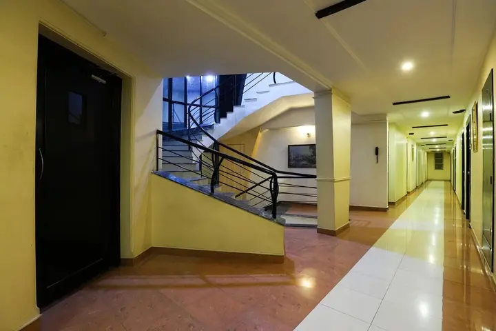 Гандидхам: Hotel Gokul