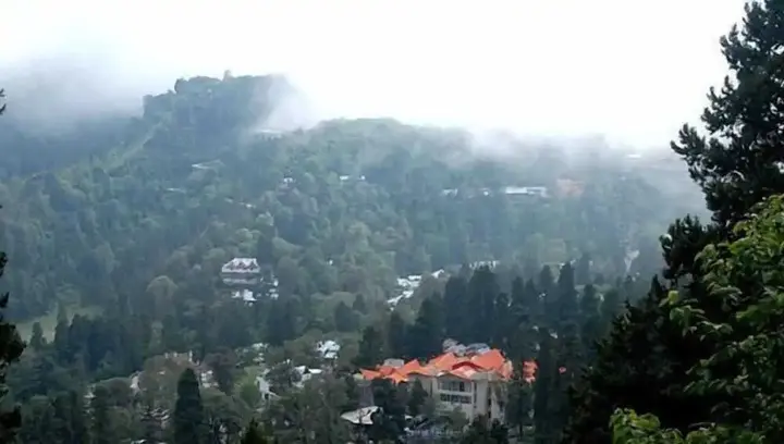Наинитал: Hotel Arif Castles