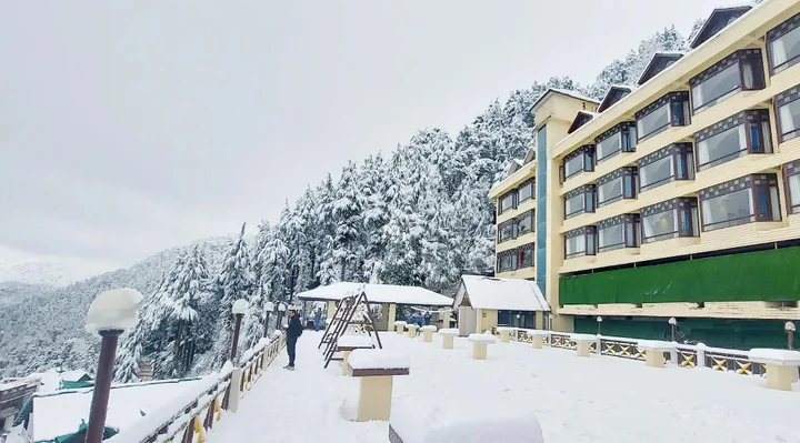 Чамба: Snow Valley Resorts