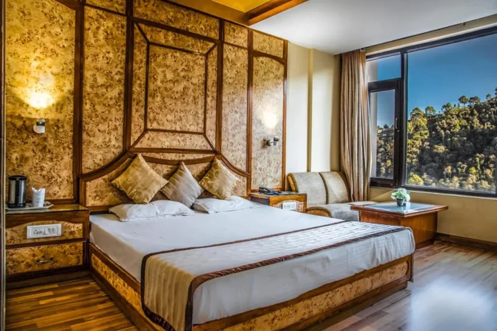 Шимла: Hotel Sukh Sagar Regency
