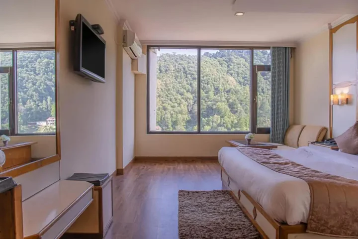 Шимла: Hotel Sukh Sagar Regency