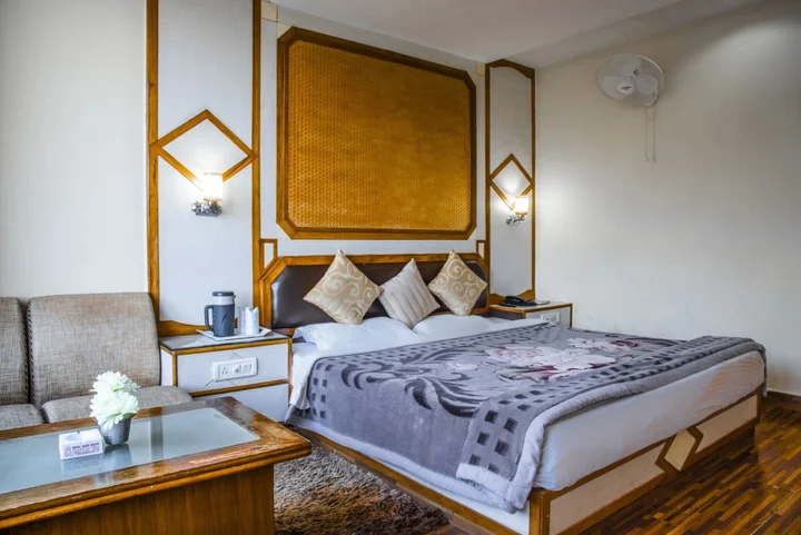 Шимла: Hotel Sukh Sagar Regency