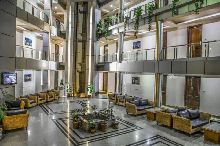 Шимла: Hotel Sukh Sagar Regency