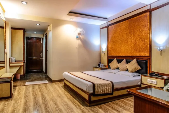Шимла: Hotel Sukh Sagar Regency