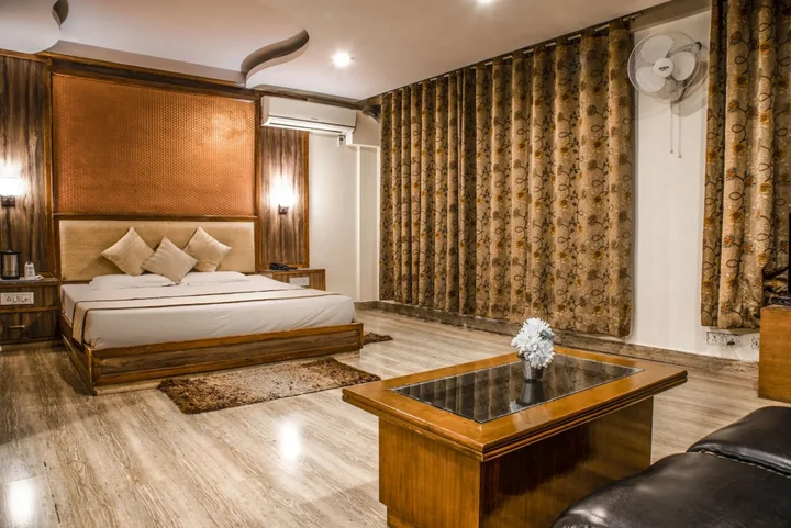 Шимла: Hotel Sukh Sagar Regency