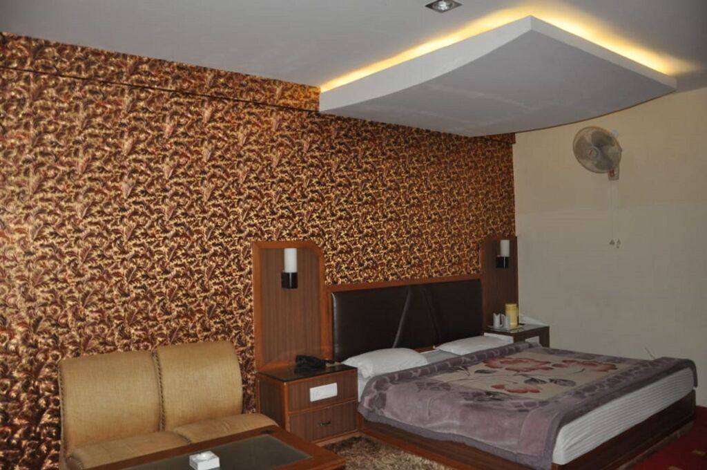 Шимла: Hotel Sukh Sagar Regency