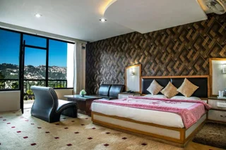 Шимла: Hotel Sukh Sagar Regency