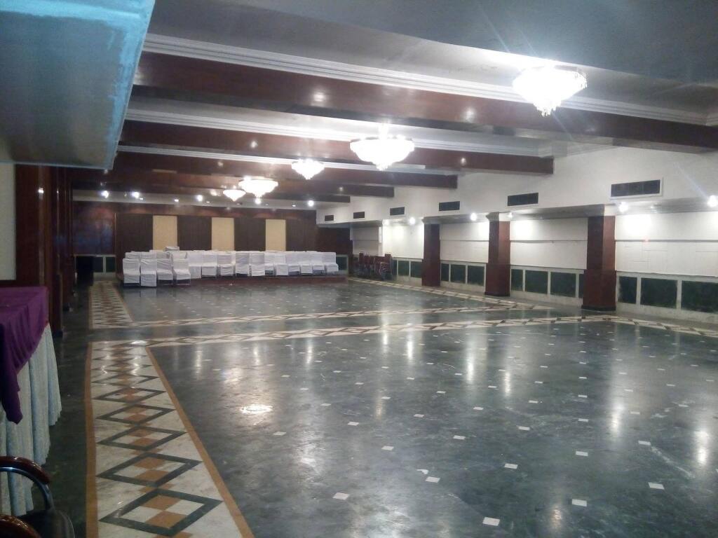Гуруграм: Hotel Chaupal