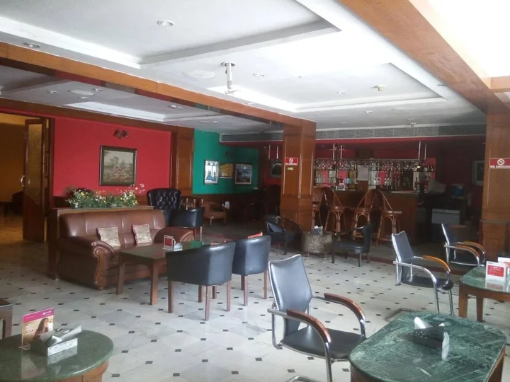 Гуруграм: Hotel Chaupal