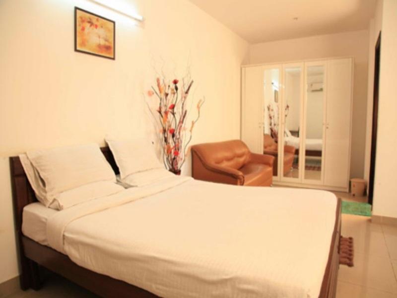 Бангалор: Nandu Hospitality Manyata Tech Park Hebbal Guest House