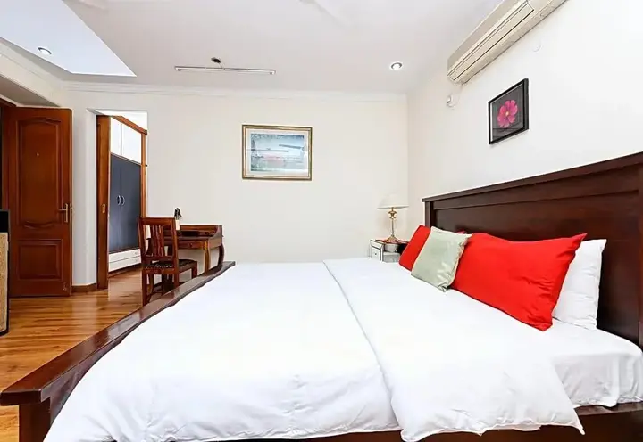 Гуруграм: Harrys Bed and Breakfast