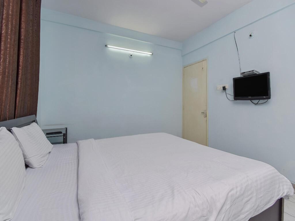 Пуна: Iprass Service Apartment-Kalyani Nagar