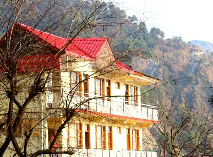 Дармсала: OYO 4205 Hotel Anuj Regency