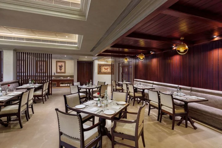 Дехрадун: Sarovar Portico Dehradun