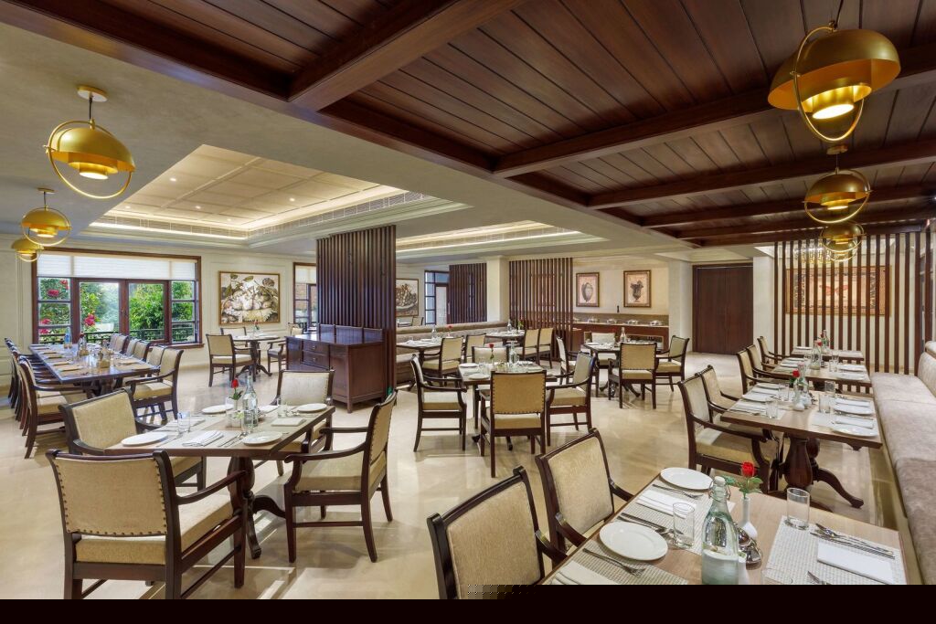 Дехрадун: Sarovar Portico Dehradun