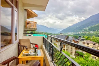 Манали: Hotel Monarch Residency Manali