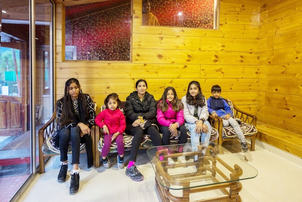 Манали: Hotel Monarch Residency Manali