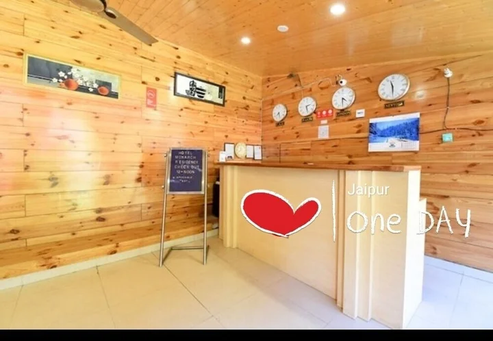 Манали: Hotel Monarch Residency Manali