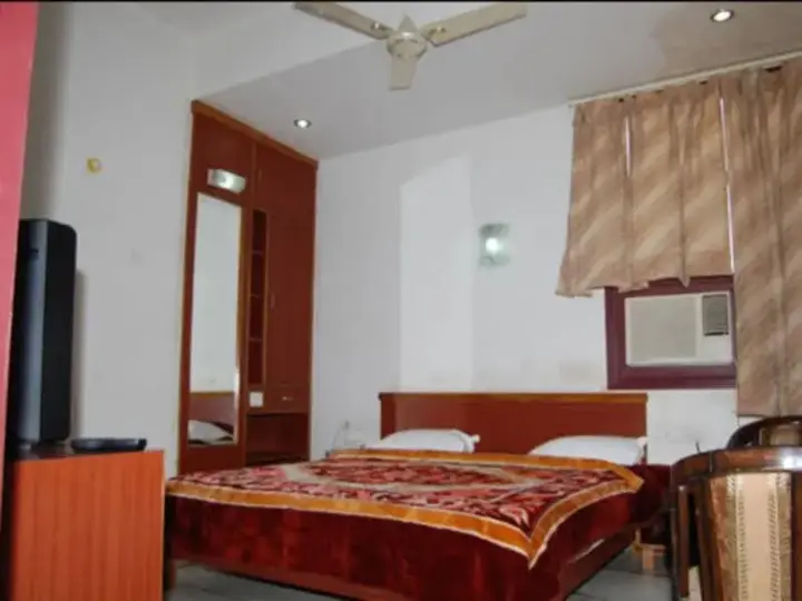Агра: Hotel S.R Palace