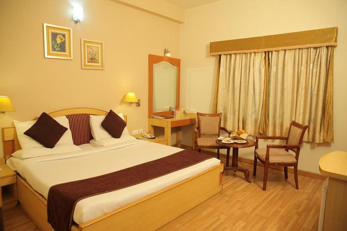 Агра: Hotel S.R Palace