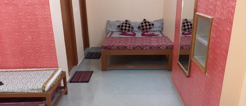 Тирупати: Sri Raghavendra Residency