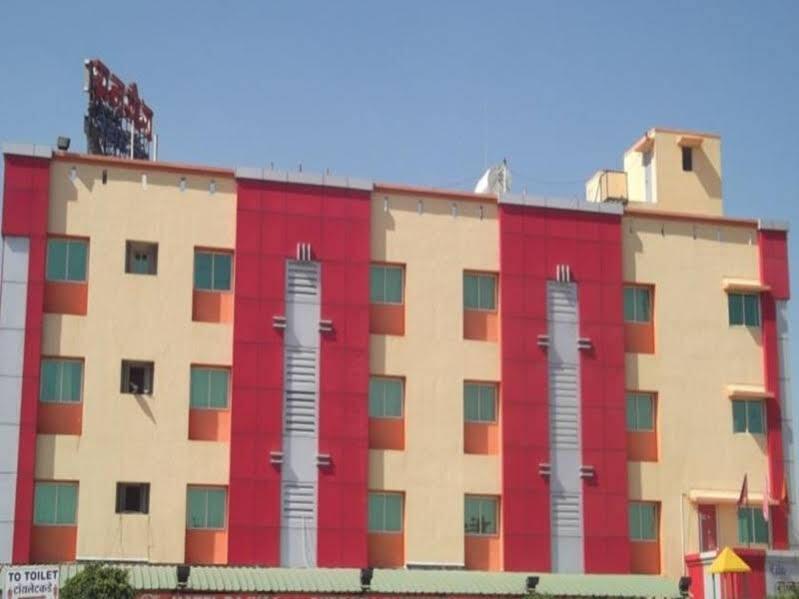 Ранжангаон: Hotel Rajyog
