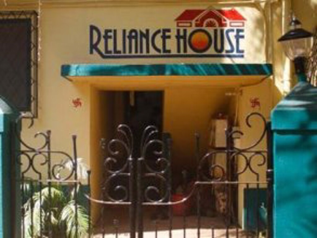 Калангут: Reliance House