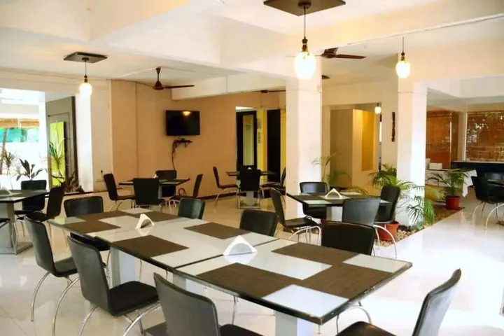 Пуна: Honey Hospitality Service Apartment-Aundh